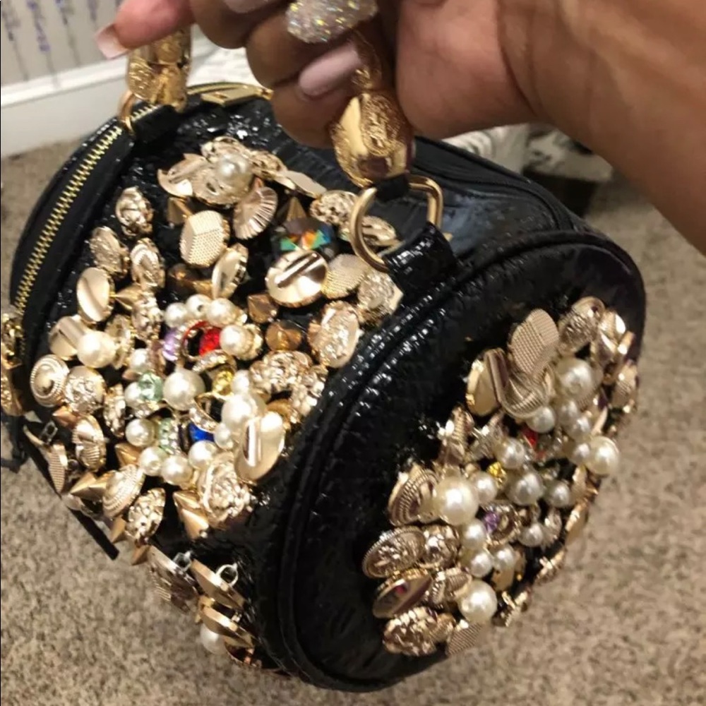 Black Purse